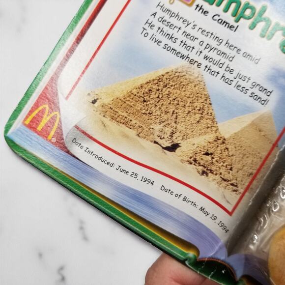 Humphrey The Camel Ty Teenie Beanie Baby Legend McDonalds Born May 19, 1994 - Picture 5 of 5